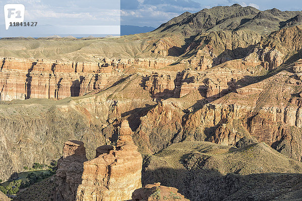 Sharyn-Canyon-Nationalpark und das Tal der Schlösser  Tien-Shan-Gebirge  Kasachstan  Zentralasien  Asien
