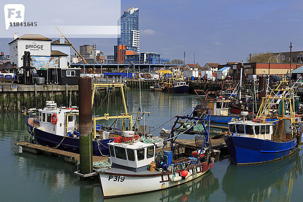 Fischerboote  Portsmouth  Hampshire  England  Vereinigtes Königreich  Europa