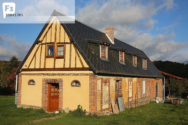 Haus in Renovierung  Le Souillard  Eure  Normandie  Frankreich  Europa