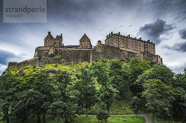 Edinburgh Castle; Edinburgh  Lothian  Schottland'.
