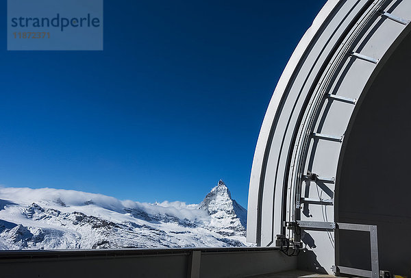 Blick vom Aussichtsturm des Gornergrat-Observatoriums auf 3100 m Höhe  der einen herrlichen Blick auf das Matterhorn und die Zermatter Voralpen bietet; Schweiz'.