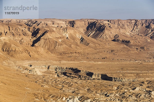 Karge und trockene Landschaft der Judäischen Wüste; Süddistrikt  Israel .