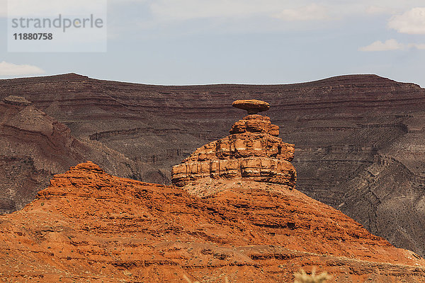 Schroffe Felsformationen in der Wüste; Arizona  Vereinigte Staaten von Amerika'.