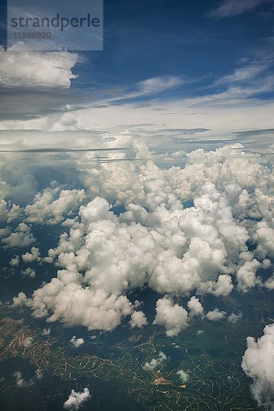 Wolken  Wald  Terrassenfelder  Malaysia  Asien