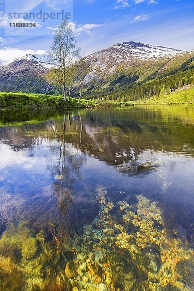 Dalevatnet-See  Sogn og Fjordane  Norwegen  Europa