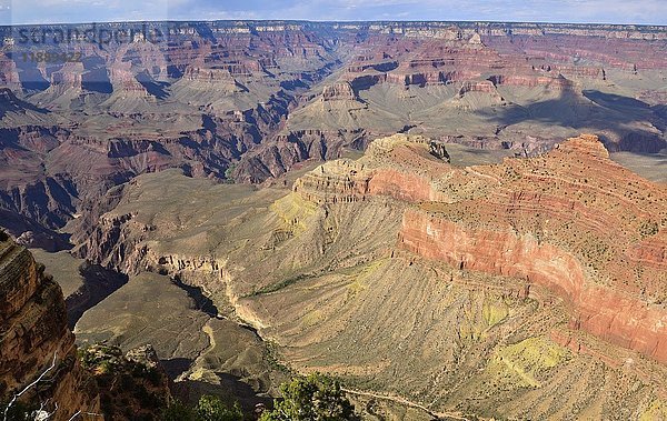 Erodierte Schluchtenlandschaft des Colorado River  South Rim  Grand Canyon  Arizona  USA  Nordamerika