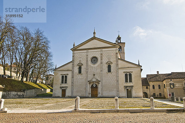 Dom  Feltre  Venetien  Italien