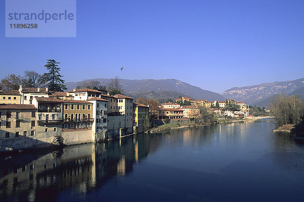 Italien  Venetien  Bassano del Grappa  Fluss Brenta