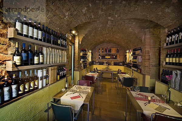 Weinrestaurant  Spello  Provinz Perugia  Umbrien