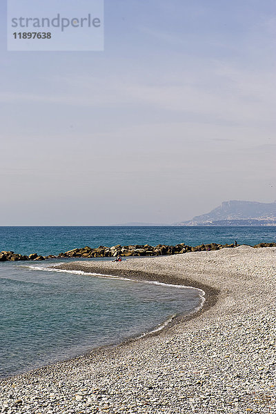 Strand  Ventimiglia  Provinz Imperia  Ligurien  Italien