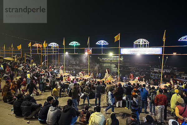 Indien  Varanasi  lokales Fest