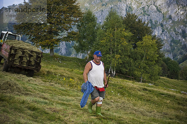 Landwirt  Taleggio-Tal  Lombardei  Italien