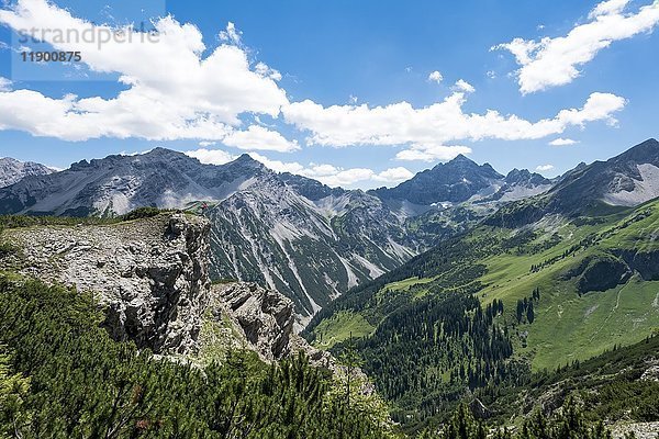 Berg Hochvogel mit Allgäuer Alpen  Bad Hindelang  Allgäu  Bayern  Deutschland  Europa
