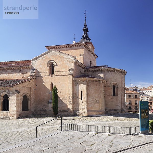 Kirche Iglesia de San Millan  Segovia  Kastilien und Leon  Spanien  Europa
