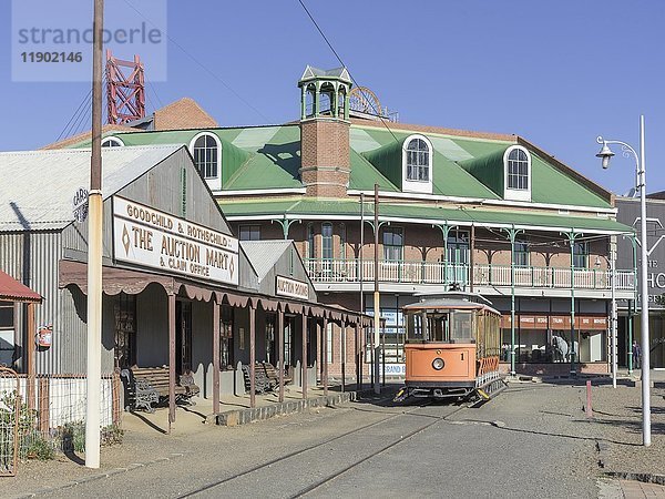 Kimberley Mine Museum  Straßenbahn im Freilichtmuseum  alte Bergbaustadt  Big Hole  Kimberley  Nordkap  Südafrika  Afrika