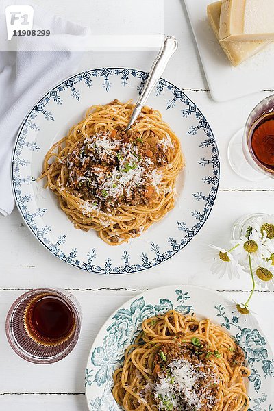 Spaghetti nach bologneser Art