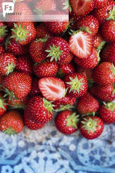 Frische Erdbeeren (Aufsicht)