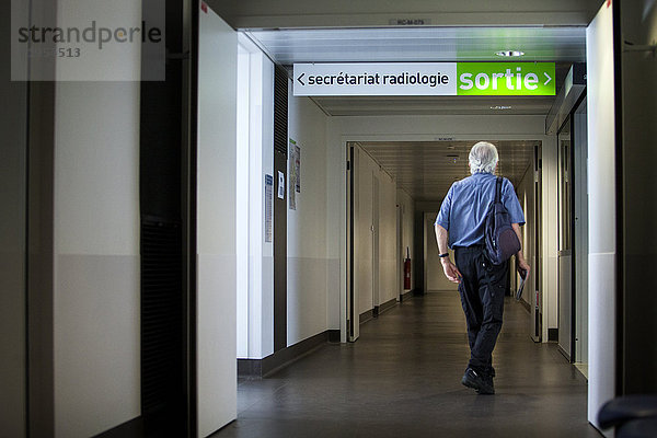 Reportage in einem medizinischen Bildgebungsdienst in einem Krankenhaus in Savoie  Frankreich.