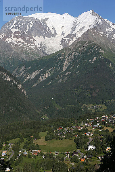 Französische Alpen. Mont-Blanc-Massiv. Dorf Saint Nicolas de Veroce. Frankreich.