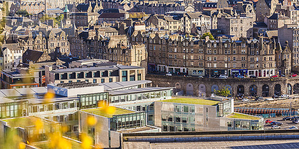 UK  Schottland  Edinburgh  Stadtbild von Calton Hill aus gesehen