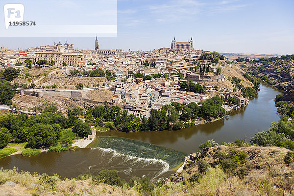 Spanien  Kastilien-La Mancha  Luftaufnahme von Toledo