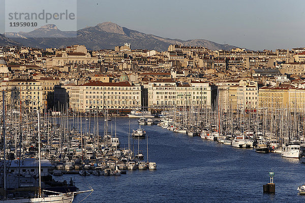 Alter Hafen von Marseille  Marseille  Bouches-du-Rhone  Provence-Alpes-Cote d'Azur  Frankreich  Europa