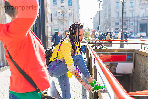 Frauen auf Städtereise  Mailand  Italien