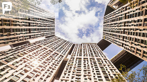 Niedrigwinkelansicht moderner Wohnblöcke  Singapur  Südostasien