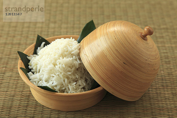 Gedämpfter weißer Basmati-Reis