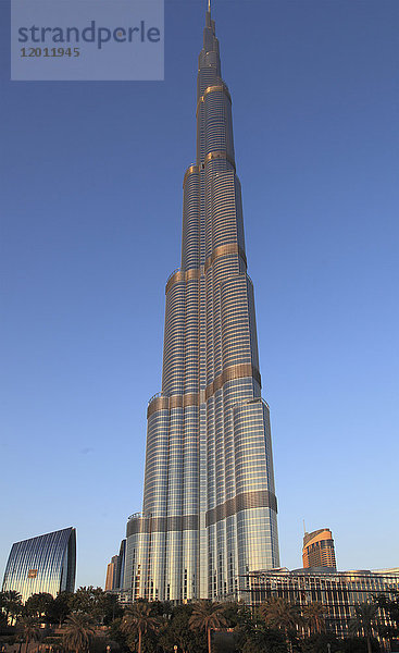 Vereinigte Arabische Emirate  Dubai  Burj Khalifa  höchstes Gebäude der Welt