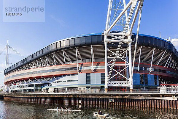 Wales  Cardiff  Das Millenium-Stadion alias Principality-Stadion