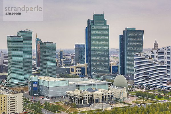 Kasachstan  Astana Kasachstan  Astana-Stadt  Neue Verwaltungsstadt  eiförmiges Nationalarchiv