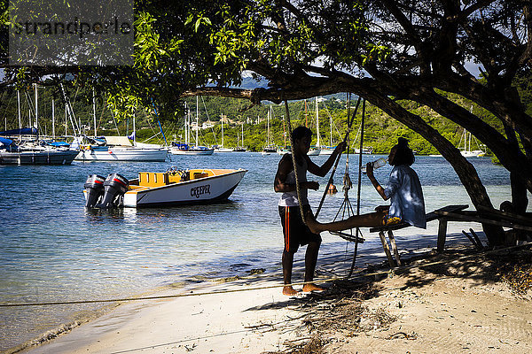 ein paar Tücher zum Sehen  Hog Island  Grenada  Westindien