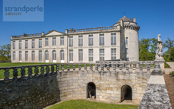 Frankreich  Gironde  Region St. Emilion  Chateau Laroque  AOC St. Emilion Grand Cru Classe (UNESCO-Welterbe)