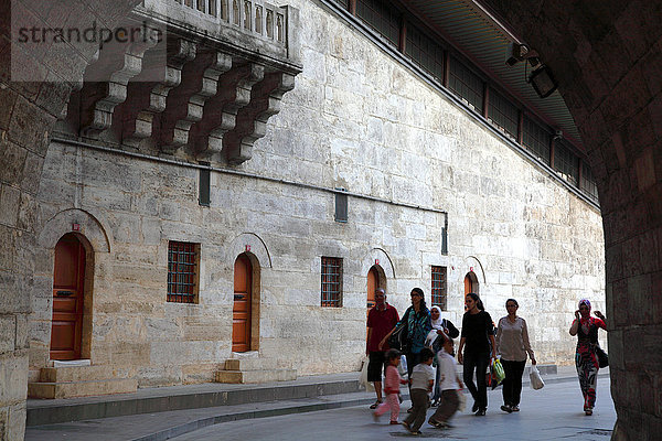 Türkei  Istanbul  (Gemeinde Fatih) Gebiet Eminonu  Moschee Yeni Camii (neue Moschee)