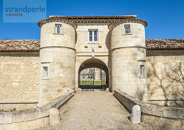 Frankreich  Gironde  Medoc  Chateau d'Issan  AOC Margaux's Grand Cru Classe