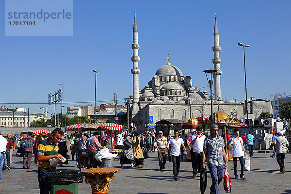 Türkei  Istanbul (Stadtbezirk Fatih) Viertel Eminonu  die neue Moschee (Yeni camii)