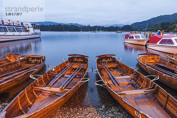 England  Cumbria  Lake District  Windermere  Ambleside  Ruderboote