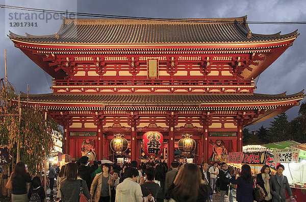 Japan  Tokio  Asakusa  Sensoji-Tempel  Hozo-mon-Tor