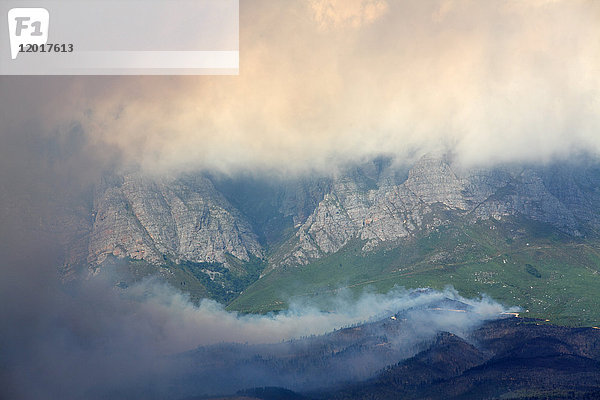 Wildes Feuer  Hottentots-Holland Mountains