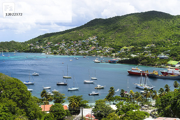 Admiralty Bay  Bequia  Port Elizabeth  St. Vincent und die Grenadinen  Westindische Inseln
