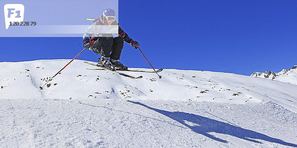 Wintersport  Ski. Springen