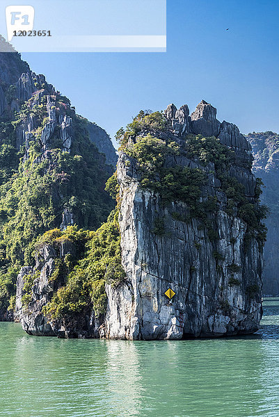 Vietnam  Ha Long Bay  (UNESCO-Welterbe)