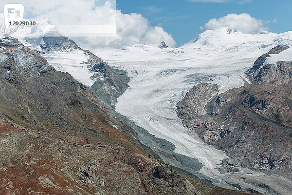 Gletscherzunge  Blick vom Unterrothorn auf den Findelgletscher  Zermatt  Wallis  Schweiz  Europa