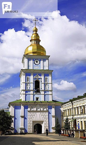 Glockenturm  St. Michaelskathedrale  Goldkuppelkloster St. Michael  Kiew  Ukraine  Europa