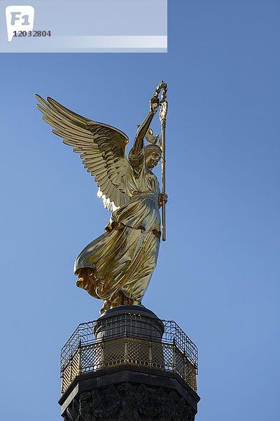 Victoriastatue  Goldelse  Siegessäule  Großer Stern  Berlin  Deutschland  Europa