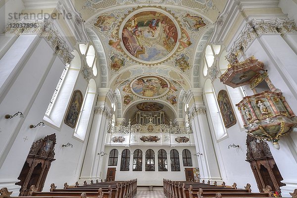 Orgel  Seitenkanzell  Klosterkirche und Pfarrkirche St. Markus  Kloster Sießen  Bad Saulgau  Baden-Württemberg  Deutschland  Europa
