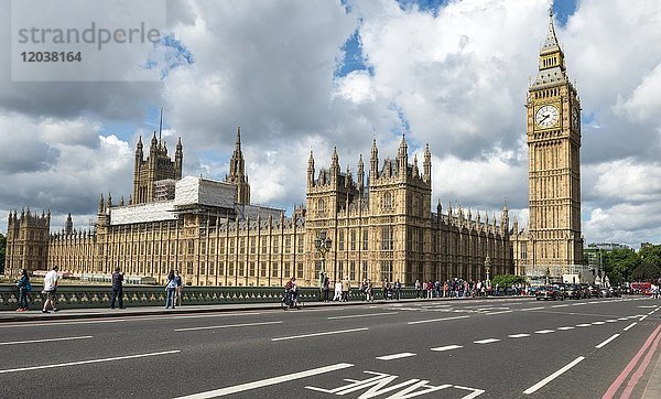 Westminster Palace mit Big Ben  Westminster Bridge  London  England  Großbritannien  Europa