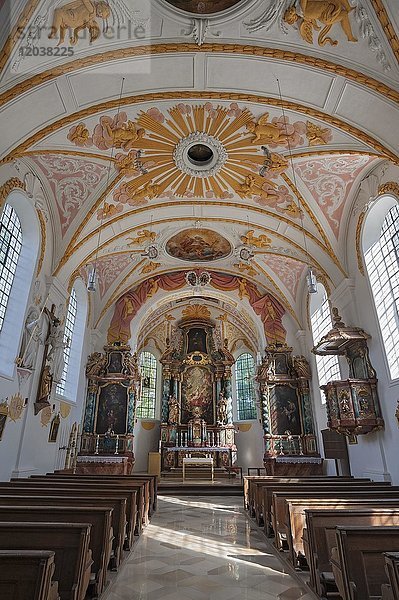 Die alte Pfarrkirche St. Margaret  Sendling  München  Bayern  Deutschland  Europa