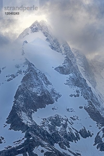 Großglockner im Nationalpark Hohe Tauern  Österreich  Europa